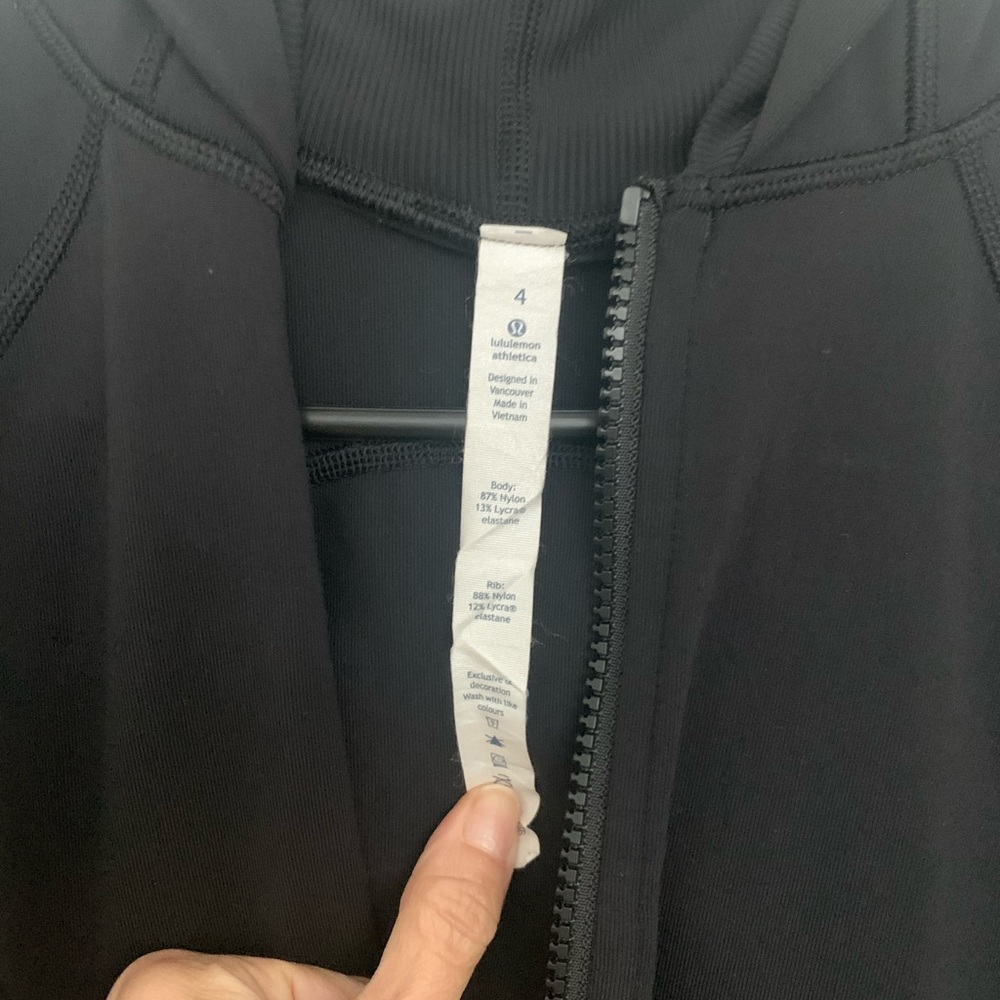 Lululemon Jacket - Picture 3 of 3